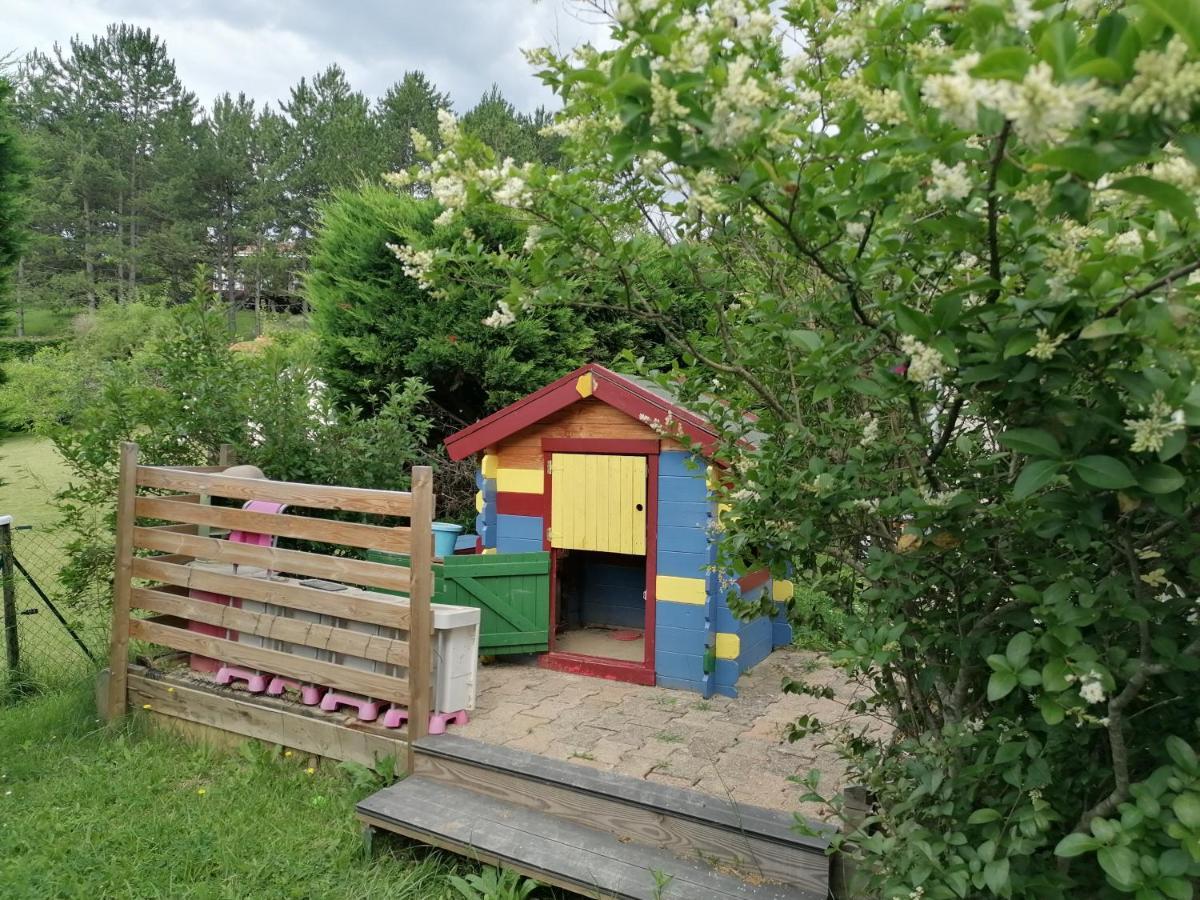 Le Chamois Dort Bed & Breakfast Die Exterior photo